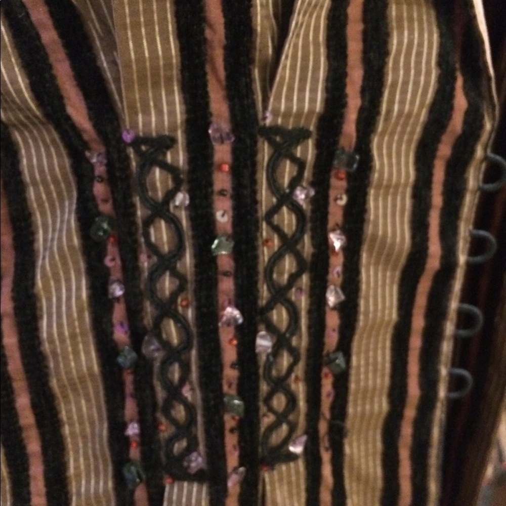 ๐๐HP๐๐ jacket with velvet and beaded trim - Picture 4 of 8